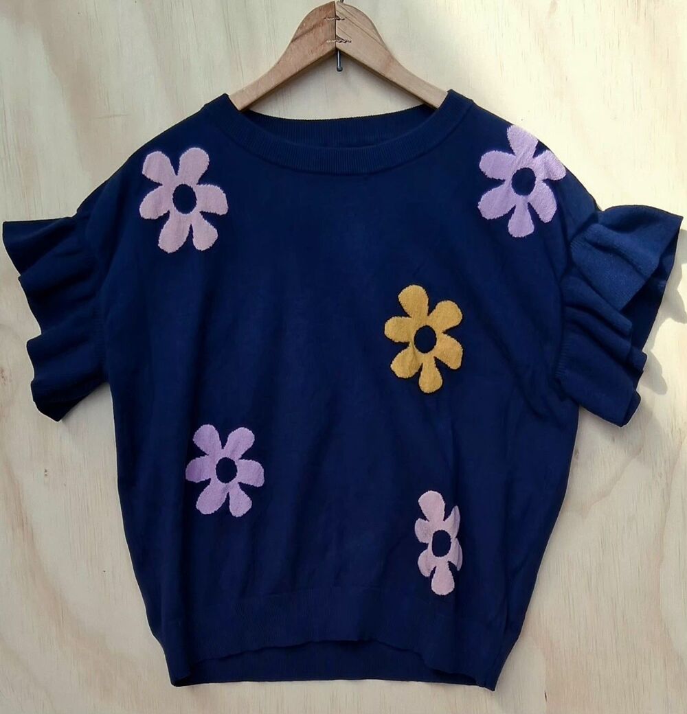Navy Floral Sweater XL Ruffle Sleeve Daisy Applique Womens Cottagecore Coquette